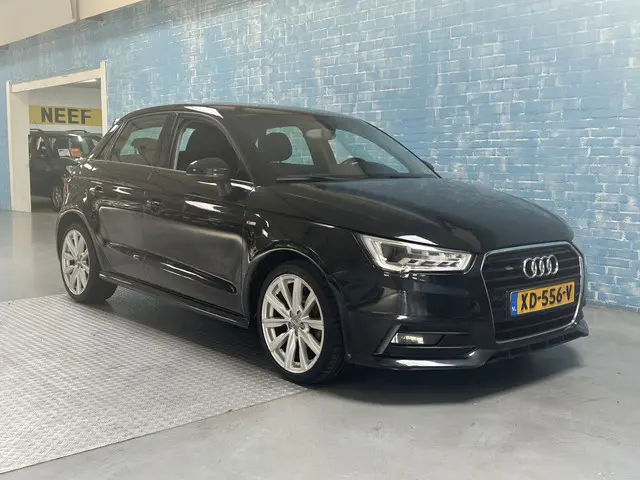 Audi A1 Sportback 1.0 TFSI Sport S LINE PRO 2016 Benzine 2
