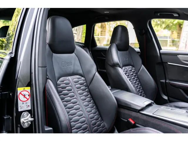 Audi RS6 A6 Avant TFSI quattro 2020 Benzine 46