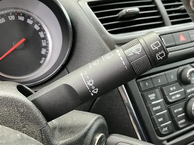 Opel Mokka 1.6 Edition 2013 Benzine 26