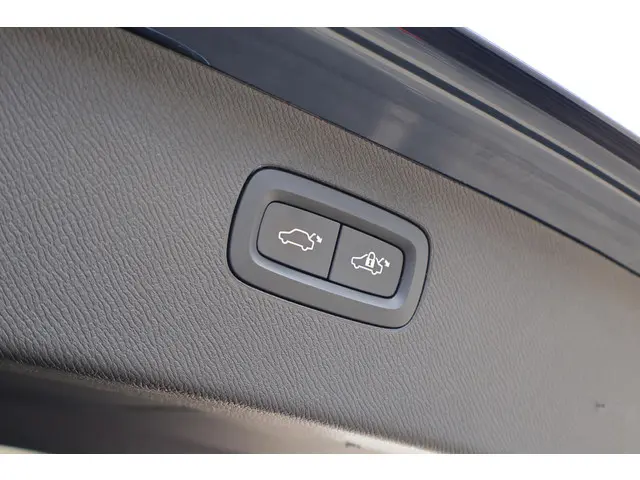 Volvo XC90 T8 Twin Engine AWD Inscription 2019 Benzine 19