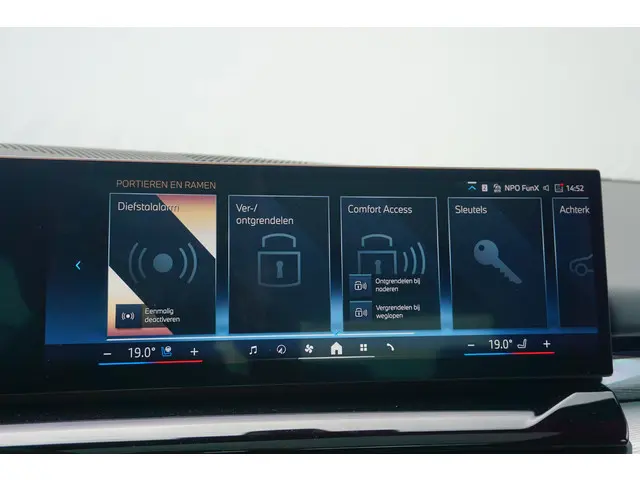 BMW i5 eDrive40 2025 Elektrisch 28