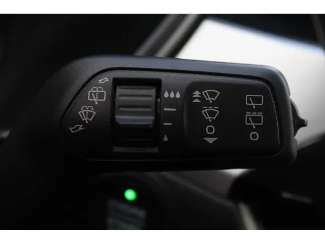 Ford Kuga 2.5 PHEV ECC, 2020 Hybride Benzine 12