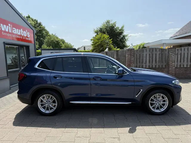 BMW X3 xDrive30e High Executive 2022 Hybride Benzine 13
