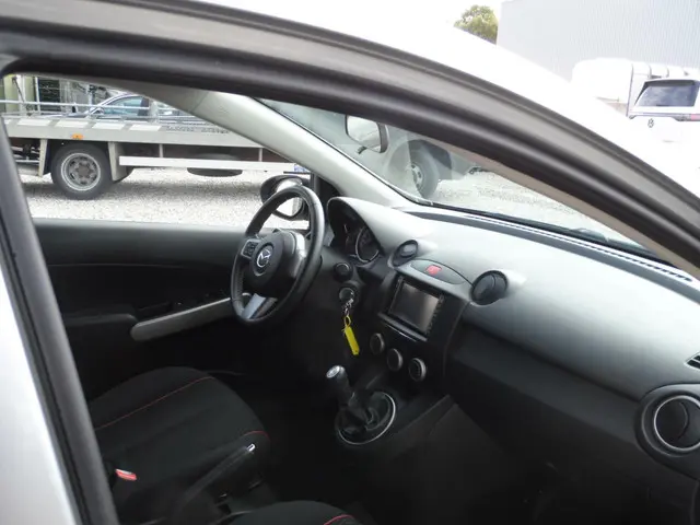 Mazda 2 1.3 TS Plus 2012 Benzine 6