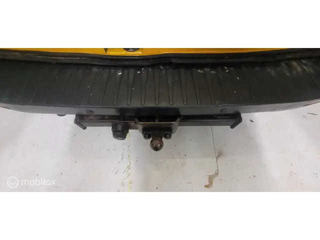 Ford Transit 350 2.0 TDCI L3H2 Ambiente 2017 Diesel 15