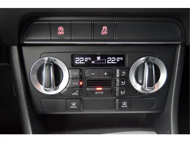 Audi Q3 1.4 TFSI Sport Edition 2014 Benzine 27