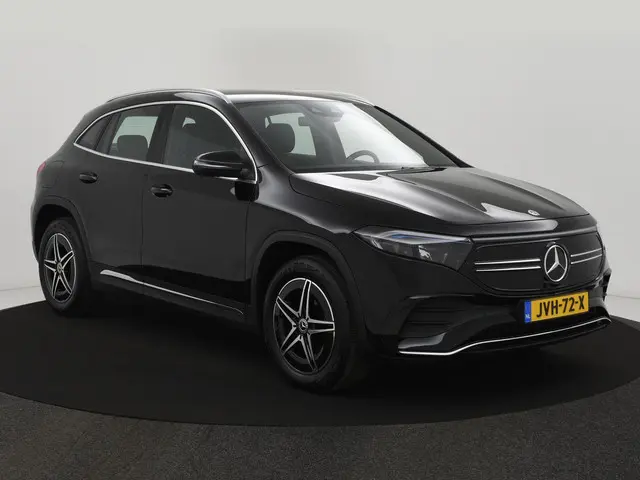 Mercedes-Benz EQA 250 AMG Line 67 kWh 2023 Elektrisch 5