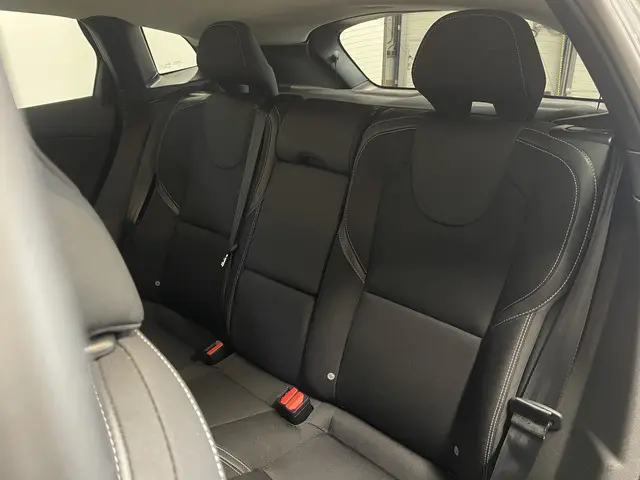 Volvo V40 2.0 123pk Momentum 2018 Benzine 14