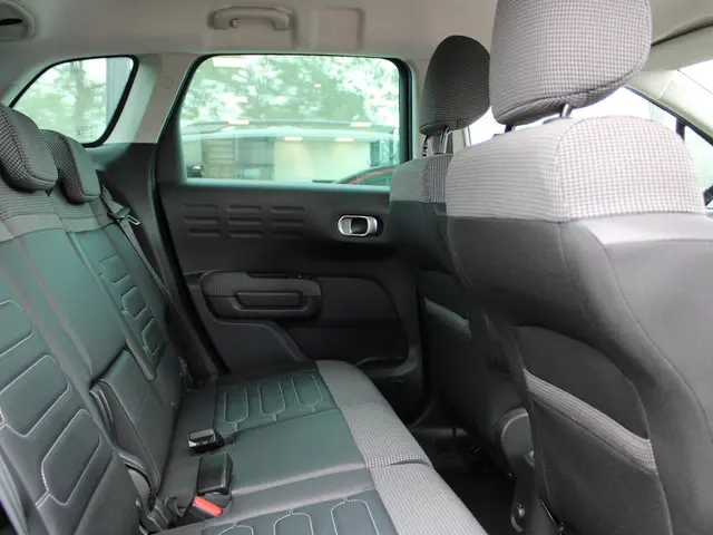 Citroën C3 Aircross 1.2 PureTech S&S Shine 2019 Benzine 9
