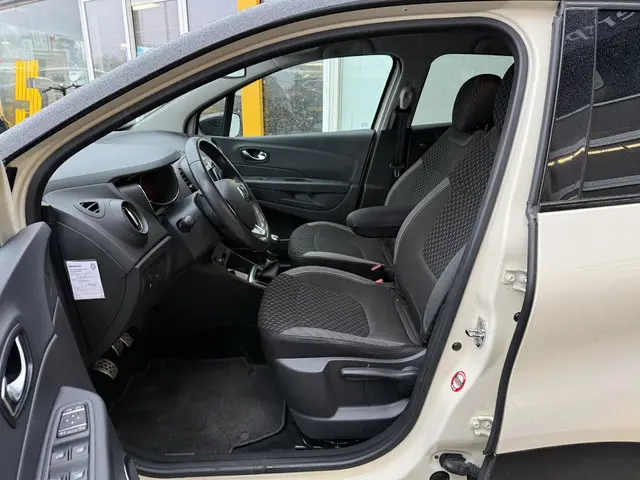 Renault Captur 3