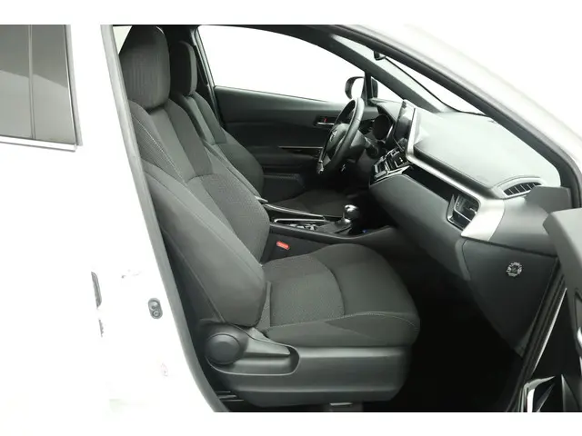 Toyota C-HR 1.8 Hybrid Dynamic 2019 Hybride Benzine 22