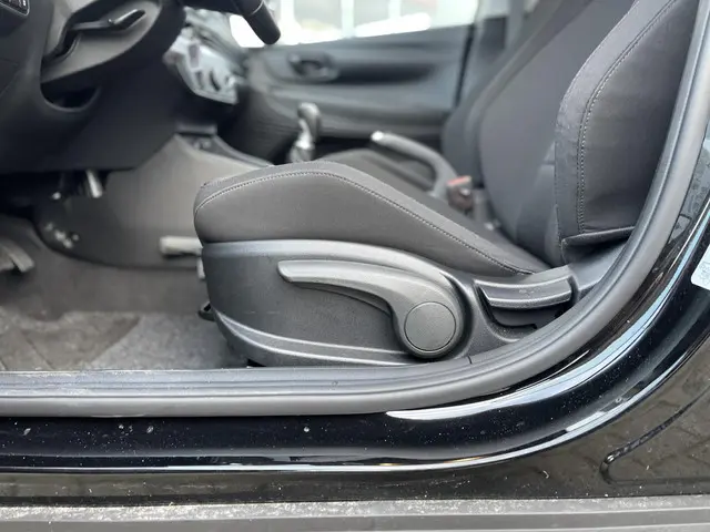 Hyundai Bayon 1.0 T-GDI i-Motion 2024 Benzine 18