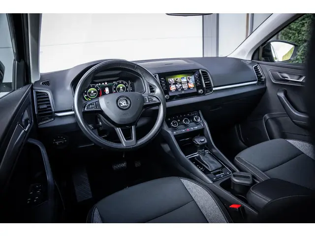 Škoda Karoq 1.5 TSI ACT Sportline 2020 Benzine 48