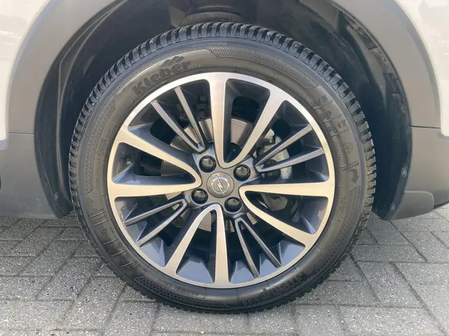 Opel Crossland X 1.2 Turbo Innovation 2017 Benzine 45