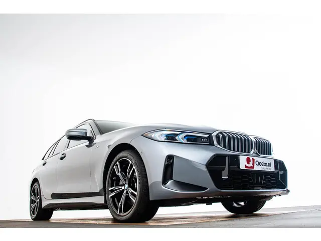 BMW 3 Serie Touring 330e 2025 Hybride Benzine 52