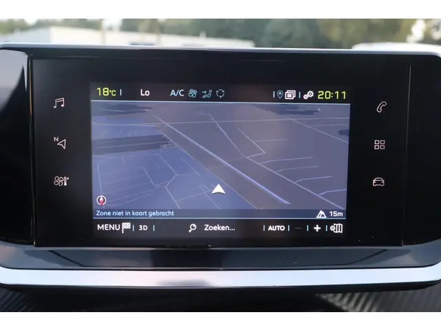 Peugeot e-2008 EV Allure 50 kWh 2021 Elektrisch 21