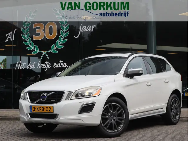 Volvo XC60 2.0 T5 R-Design 2013 Benzine