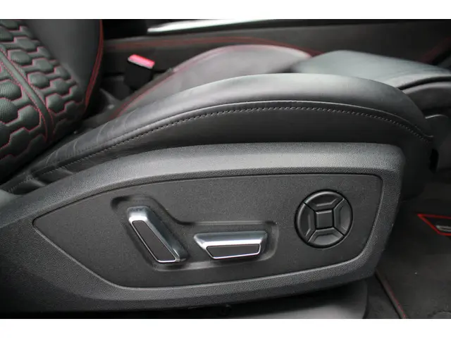 Audi RS6 A6 Avant TFSI quattro 2020 Hybride Benzine 25