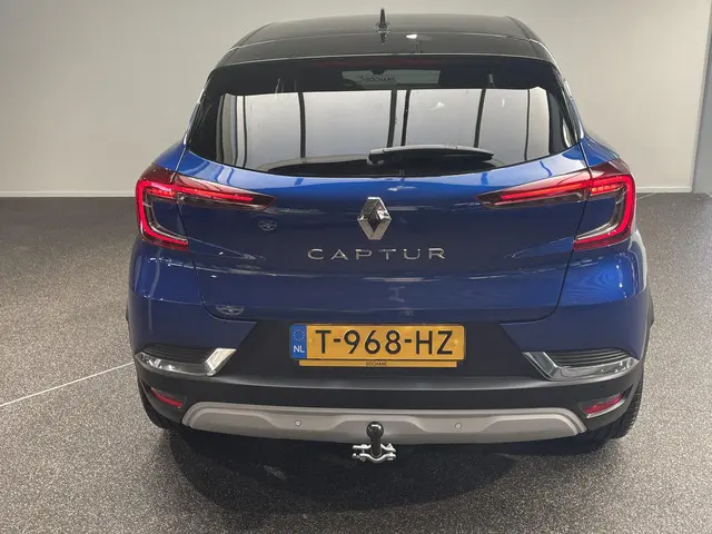 Renault Captur 1.0 TCe 90 techno 2023 Benzine 19
