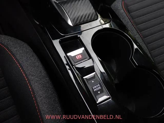 Peugeot e-208 EV Active 50 kWh 2023 Elektrisch 15