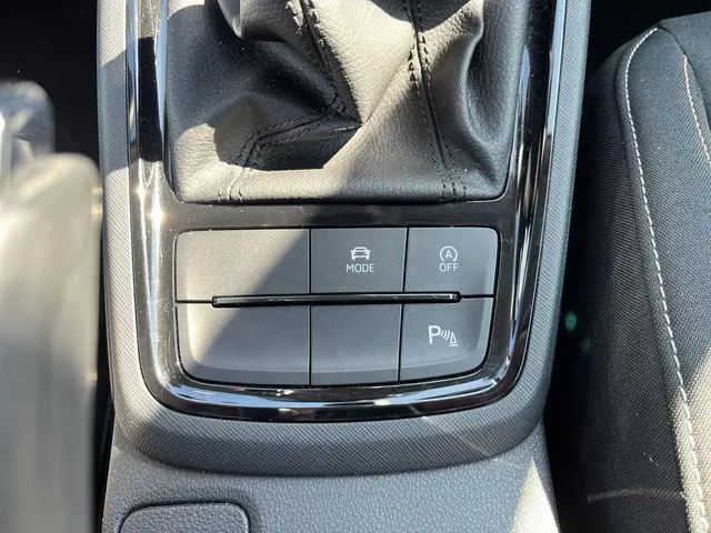 Škoda Scala 1.0 TSI Selection 2023 Benzine 22