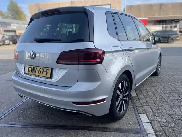 Volkswagen Golf Sportsvan 1.0 TSI 116pk 6Bak 2019 Benzine 5