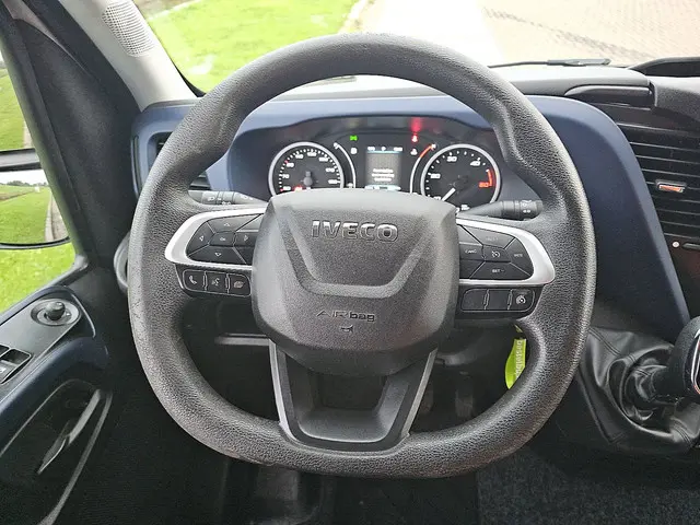 Iveco Daily 50C18 2020 Diesel 11