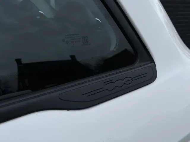 Fiat 500 Action 24 kWh, Airco, Bluetooth 2022 Elektrisch 24
