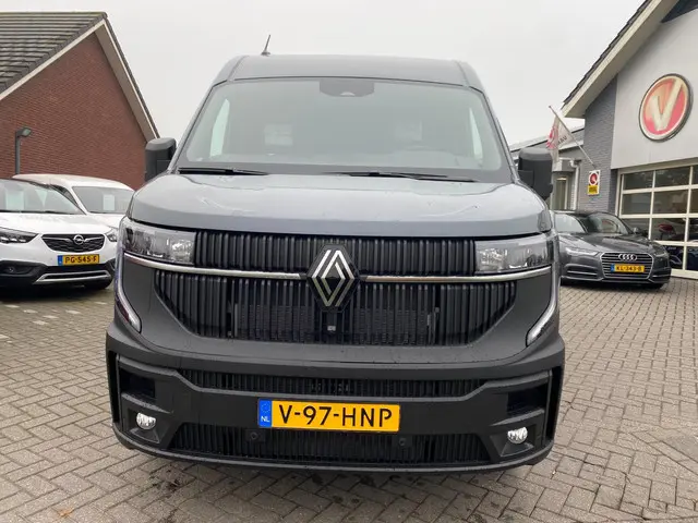 Renault Master T35 2.0 dCi 150 L2H2 Extra 2024 Diesel 5