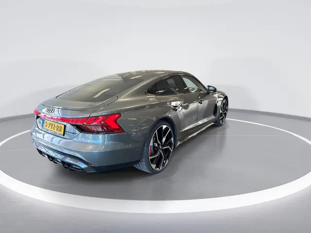 Audi e-tron GT RS 93 kWh 600pk 2021 Elektrisch 3
