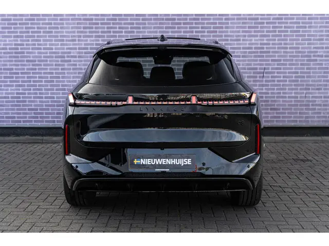 Lynk & Co 08 1.5 More 2026 Hybride Benzine 9