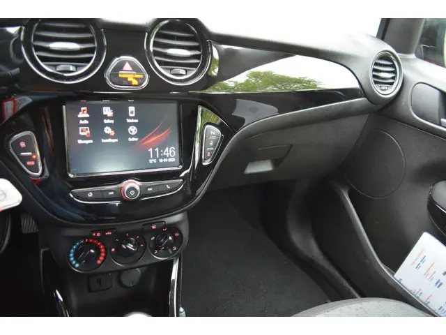 Opel ADAM 1.0 Turbo Glam Favourite 2017 Benzine 14