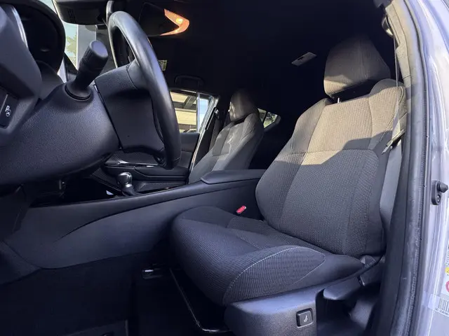 Toyota C-HR 1.8 Hybrid Style 2019 Hybride Benzine 3