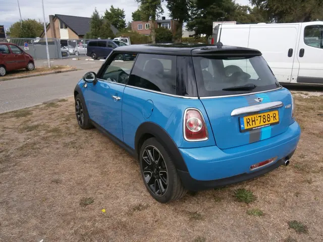 MINI Cooper Mini 1.6 Westm. 2012 Benzine 4