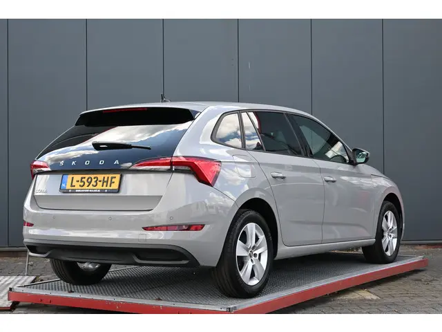 Škoda Scala 1.0 TSI Sport Business 2021 Benzine 3