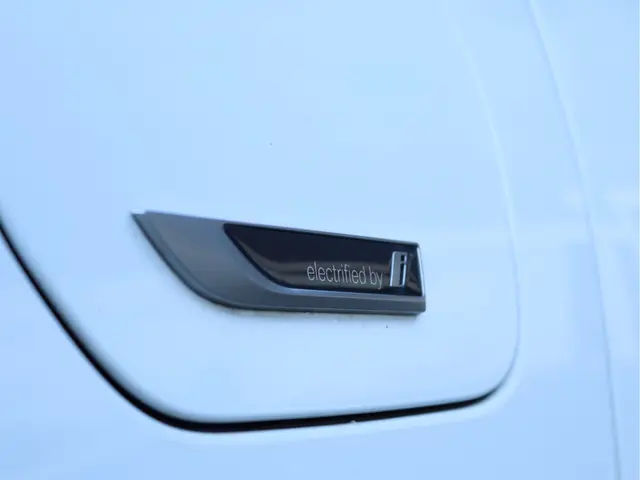 BMW 5 Serie 545e xDrive 2022 Hybride Benzine 14