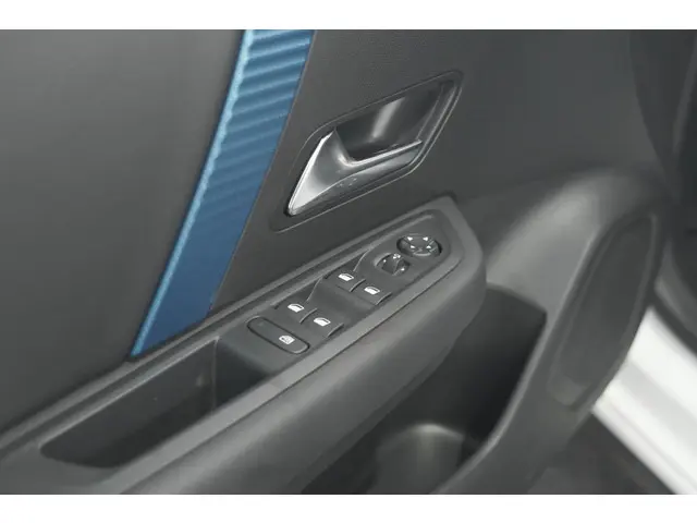 Citroën ë-C4 Feel Pack 50 kWh 2023 Elektrisch 29