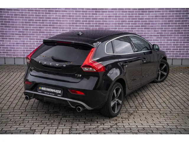 Volvo V40 1.5 T3 Polar+ Sport 2019 Benzine 14