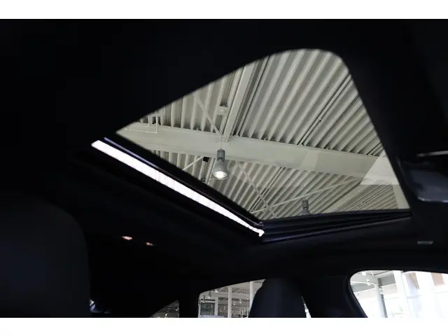 BMW i4 M50 2023 Elektrisch 31
