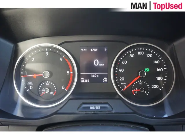 MAN TGE 3.140 2021 Diesel 8