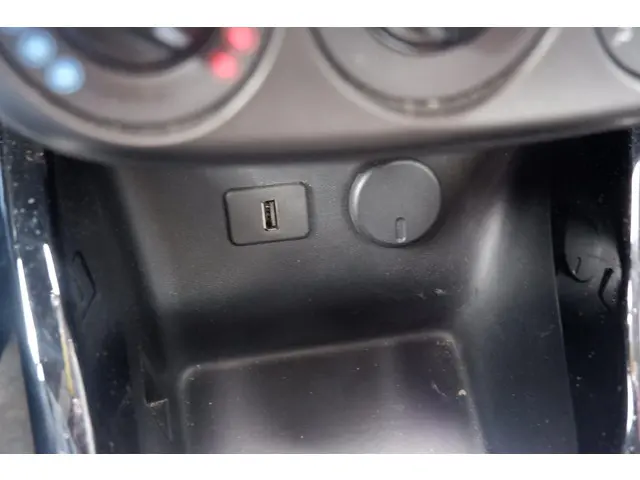 Opel ADAM 1.4 Glam Apk dec 2026. 2016 Benzine 15