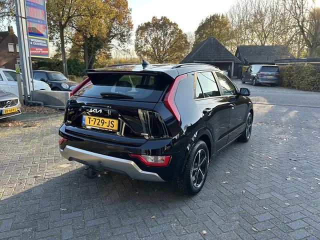 Kia Niro 1.6 GDi Hybrid DynamicLine 2023 Hybride Benzine 6