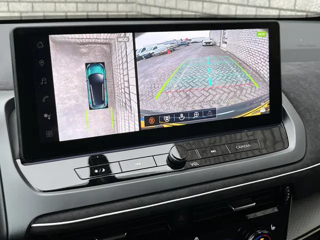 Nissan QASHQAI 1.3 MHEV Xtronic N-Design 2025 Benzine 12