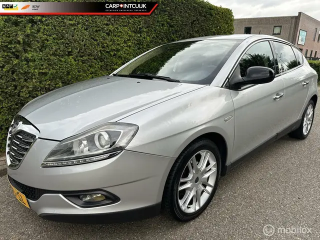 Lancia Delta 1.4 M.air Platinum 2012 Benzine