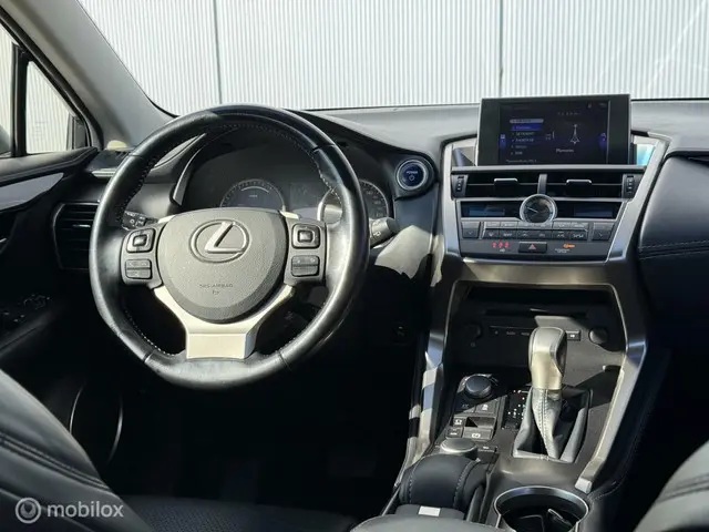 Lexus NX 300h|Leer|Camera|Rijklaar 2017 Hybride Benzine 10