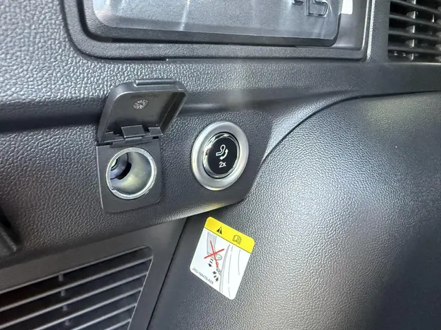 Ford Kuga 2.5 PHEV ST-Line X 2026 Hybride Benzine 26