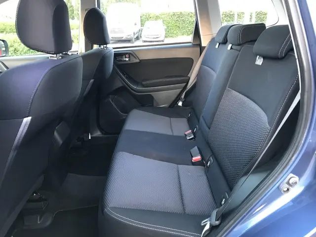 Subaru Forester 2.0 Comfort 2015 Benzine 12