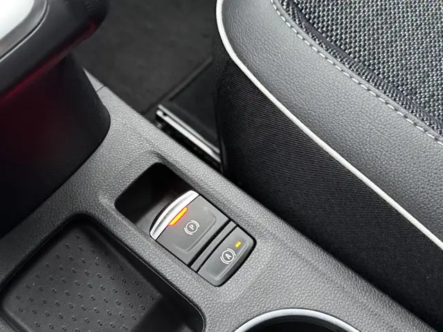 Renault Captur 1.3 TCe 130 Intens 2020 Benzine 22