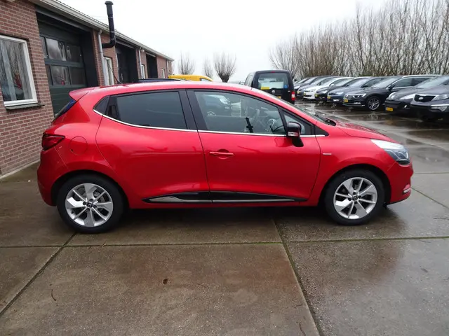 Renault Clio 0.9 TCe Limited 2017 Benzine 4