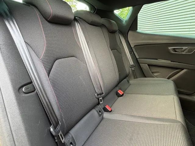 SEAT Leon 1.5 TSI FR Ultimate Edition 2020 Benzine 7